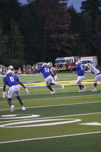 JMB11702-DeNoiseAI-raw-topaz-sharpen