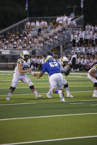 JMB11718-DeNoiseAI-raw-topaz-sharpen