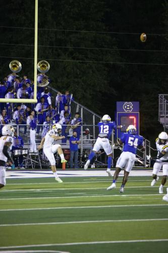 JMB11763-DeNoiseAI-raw-topaz-faceai-sharpen