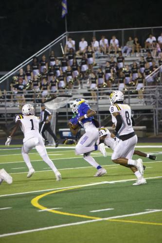 JMB11792-DeNoiseAI-raw-topaz-faceai-sharpen