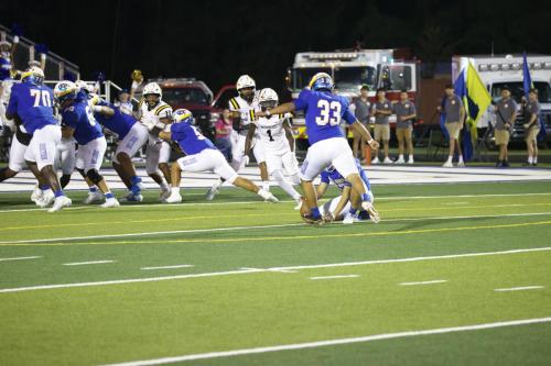 JMB11828-DeNoiseAI-raw-topaz-faceai-sharpen