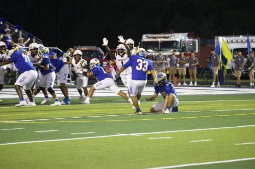 JMB11832-DeNoiseAI-raw-topaz-faceai-sharpen