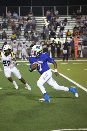 JMB11898-DeNoiseAI-raw-topaz-faceai-sharpen