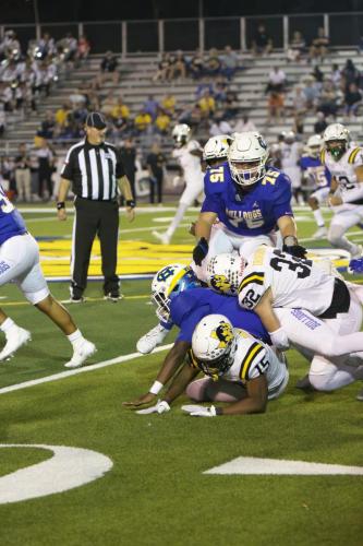 JMB11905-DeNoiseAI-raw-topaz-faceai-sharpen