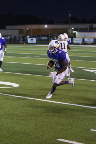 JMB11926-DeNoiseAI-raw-topaz-faceai-sharpen