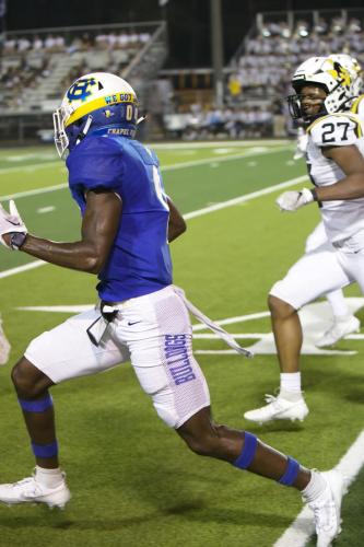 JMB11929-DeNoiseAI-raw-topaz-faceai-sharpen