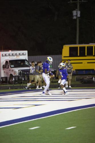 JMB11959-DeNoiseAI-raw-topaz-faceai-sharpen