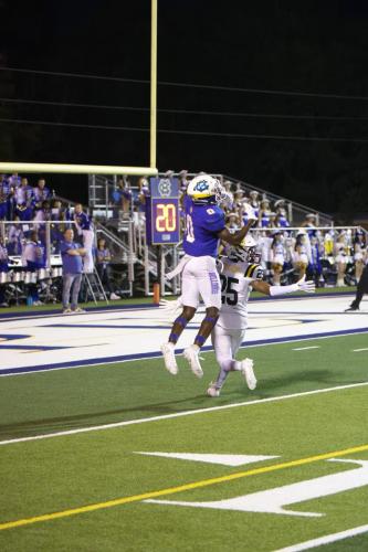 JMB11967-DeNoiseAI-raw-topaz-faceai-sharpen