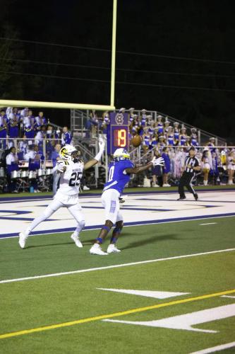 JMB11975-DeNoiseAI-raw-topaz-faceai-sharpen