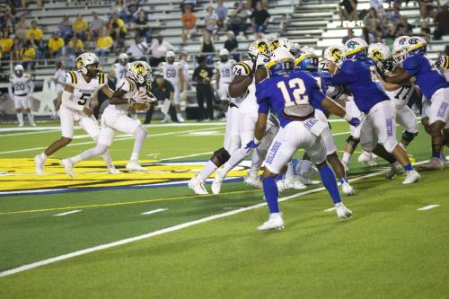 JMB12002-DeNoiseAI-raw-topaz-faceai-sharpen