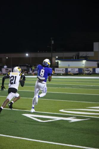 JMB12044-DeNoiseAI-raw-topaz-sharpen