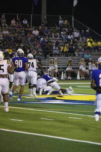 JMB12118-DeNoiseAI-raw-topaz-faceai-sharpen