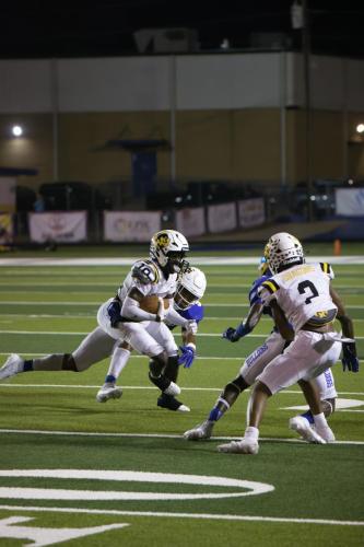 JMB12126-DeNoiseAI-raw-topaz-faceai-sharpen