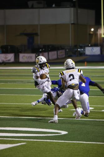 JMB12128-DeNoiseAI-raw-topaz-faceai-sharpen