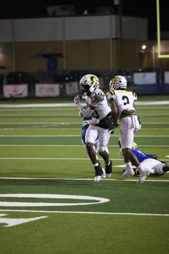 JMB12132-DeNoiseAI-raw-topaz-sharpen