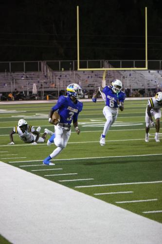 JMB12205-DeNoiseAI-raw-topaz-faceai-sharpen