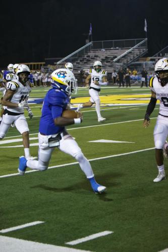 JMB12210-DeNoiseAI-raw-topaz-faceai-sharpen