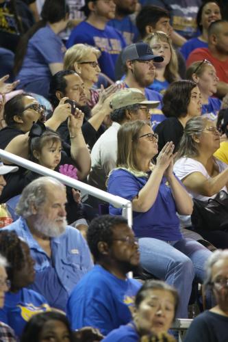 JMB12390-DeNoiseAI-raw-topaz-faceai-sharpen