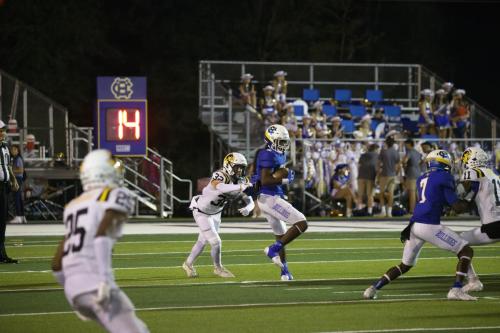 JMB12443-DeNoiseAI-raw-topaz-faceai-sharpen