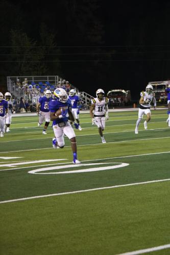 JMB12453-DeNoiseAI-raw-topaz-faceai-sharpen