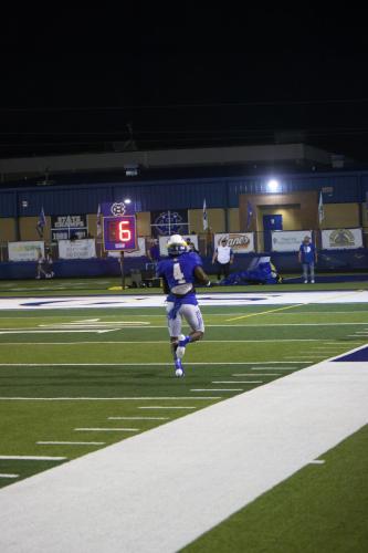 JMB12462-DeNoiseAI-raw-topaz-faceai-sharpen