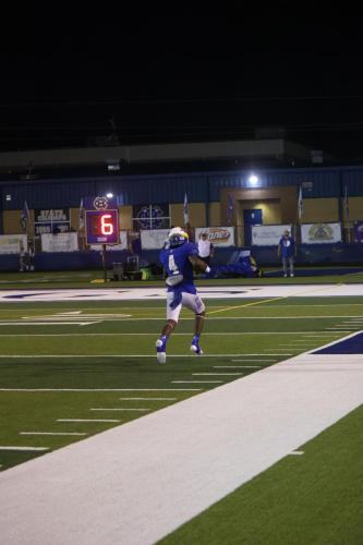 JMB12463-DeNoiseAI-raw-topaz-sharpen