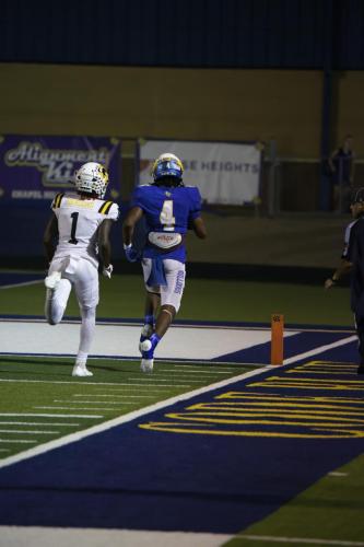 JMB12470-DeNoiseAI-raw-topaz-faceai-sharpen