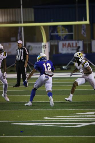 JMB12520-DeNoiseAI-raw-topaz-faceai-sharpen