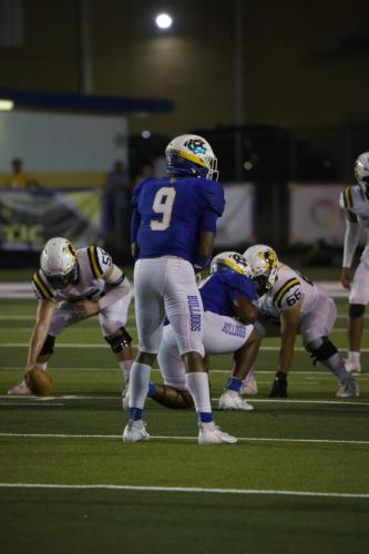 JMB12522-DeNoiseAI-raw-topaz-faceai-sharpen