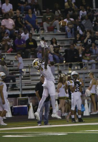 JMB12523-DeNoiseAI-raw-topaz-faceai-sharpen