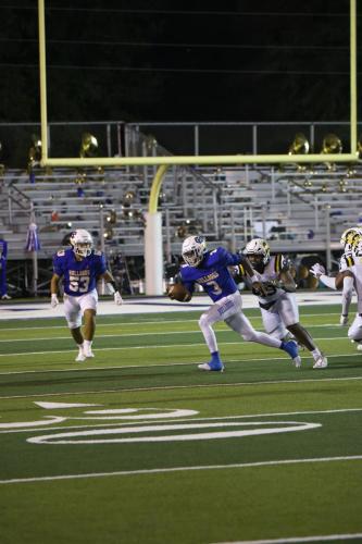 JMB12557-DeNoiseAI-raw-topaz-faceai-sharpen