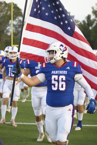 JMB12558-topaz-faceai-denoiseraw