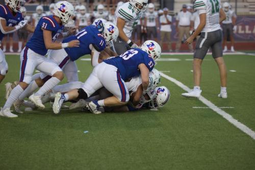 JMB12576-topaz-faceai-denoiseraw