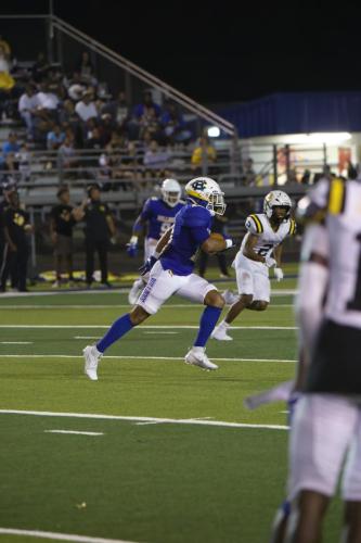 JMB12589-DeNoiseAI-raw-topaz-faceai-sharpen