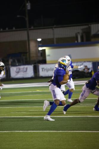 JMB12591-DeNoiseAI-raw-topaz-sharpen