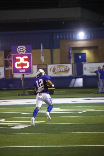 JMB12596-DeNoiseAI-raw-topaz-sharpen