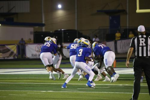 JMB12607-DeNoiseAI-raw-topaz-sharpen