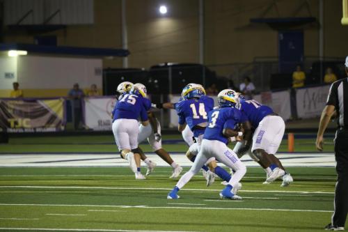 JMB12608-DeNoiseAI-raw-topaz-sharpen