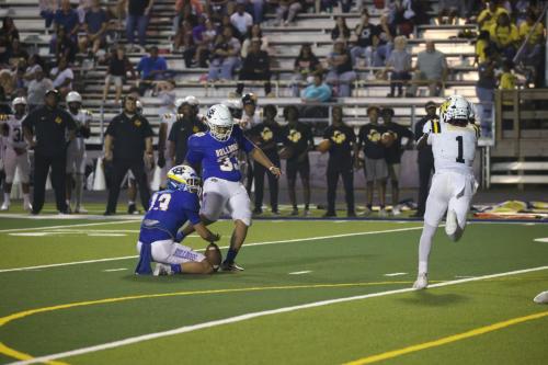 JMB12646-DeNoiseAI-raw-topaz-faceai-sharpen