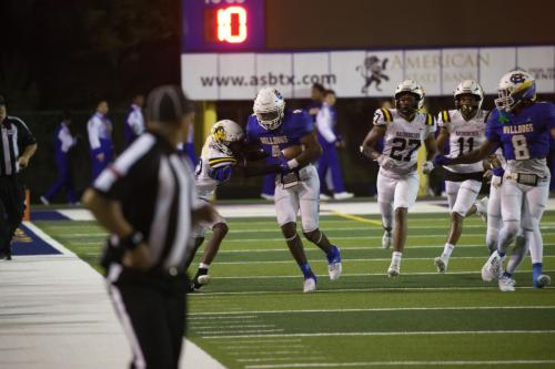 JMB12665-DeNoiseAI-raw-topaz-faceai-sharpen