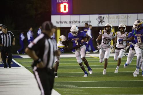 JMB12666-DeNoiseAI-raw-topaz-faceai-sharpen