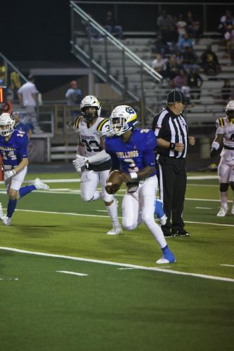 JMB12736-DeNoiseAI-raw-topaz-faceai-sharpen