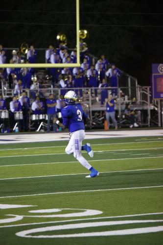 JMB12747-DeNoiseAI-raw-topaz-sharpen