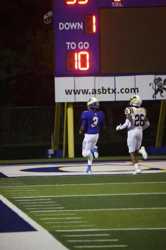 JMB12755-DeNoiseAI-raw-topaz-sharpen