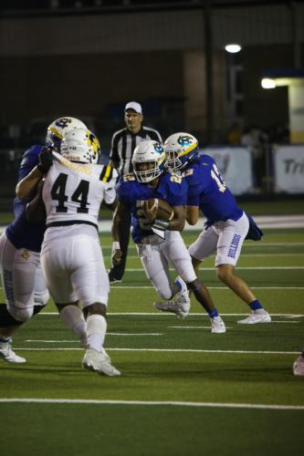 JMB12814-DeNoiseAI-raw-topaz-faceai-sharpen