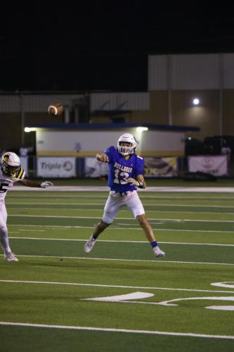 JMB12853-DeNoiseAI-raw-topaz-faceai-sharpen