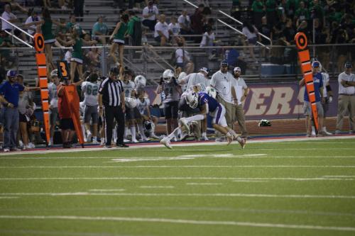 JMB12949-topaz-faceai-denoiseraw