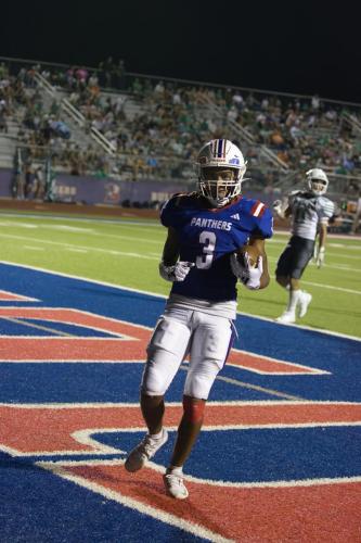 JMB12985-topaz-faceai-denoiseraw