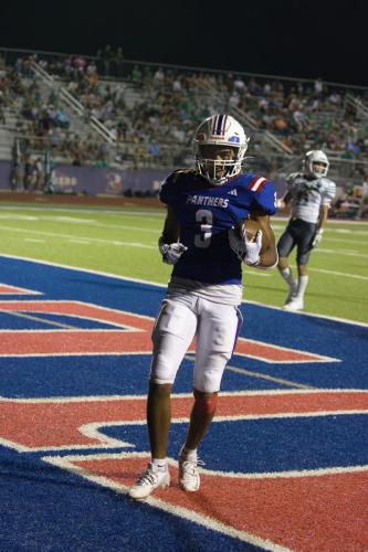 JMB12986-topaz-faceai-denoiseraw