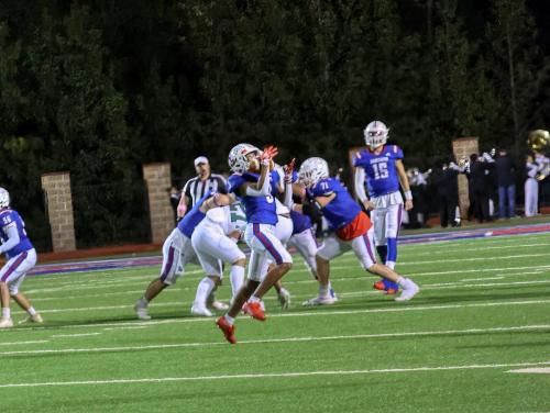 JMB13068 463ai-Focus